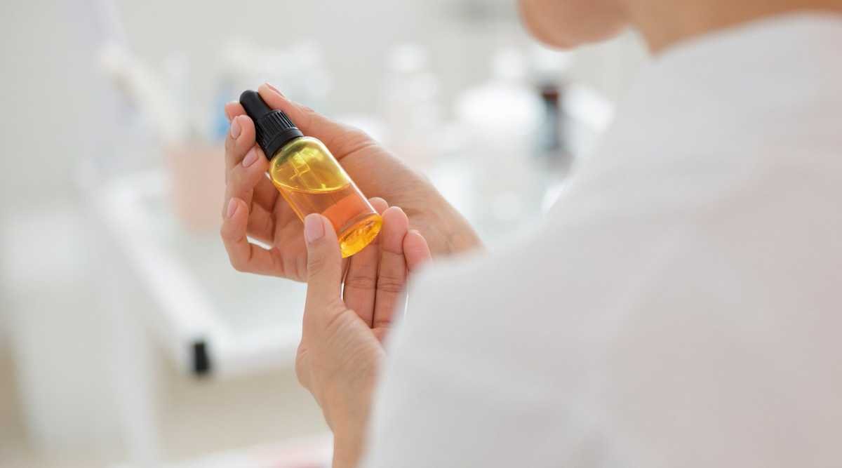 Best Vitamin Serum for your face and skin